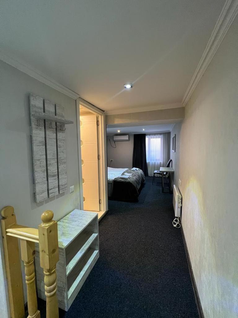 Elno Hotel Tbilisi Exterior photo